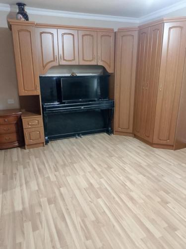 Anush in Сісіан