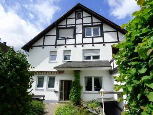 Geräumige Ferienwohnung im Sauerland in Assinghausen, Deutschland