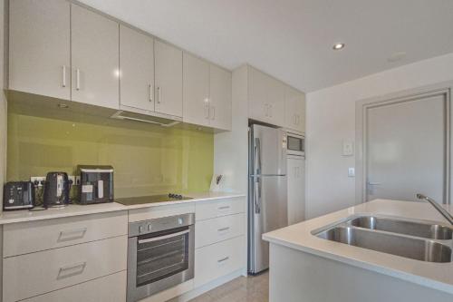 Dashing Delight Stylish 1x1 in Port Hedland