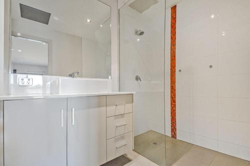 Dashing Delight Stylish 1x1 in Port Hedland