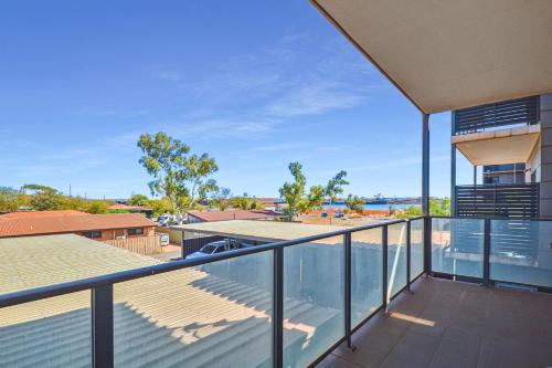 Dashing Delight Stylish 1x1 in Port Hedland