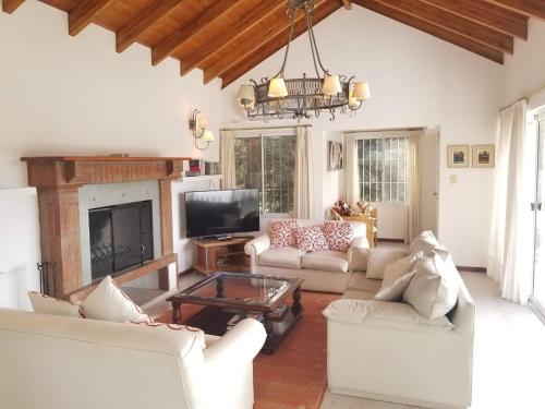 La Casa del Lago in Villa Lago Azul