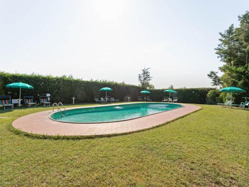  Elegant apartment on Lake Trasimeno in Tuoro sul Trasimeno
