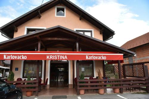Entrance, Bistro Kristina in Perušić