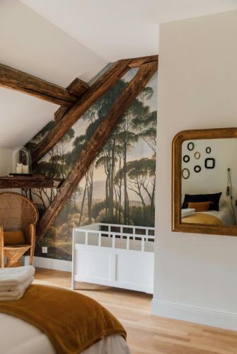 Фасада на хотела, Large Family House Near Fontainebleau in Ville-Saint-Jacques