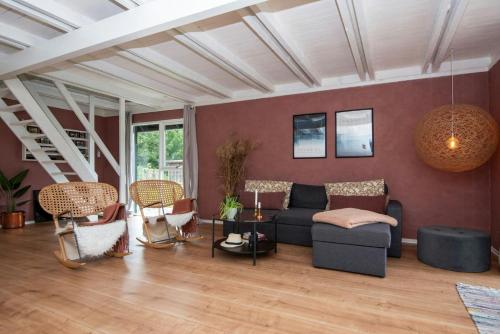 Vista exterior, Renovated Home Near Beach in Orsted