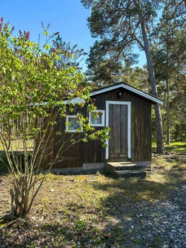 Фасада на хотела, Secluded Cottage Between Nature Reserves in Burge