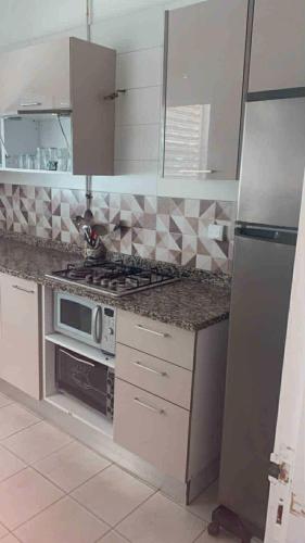 Zemraud in 가베스