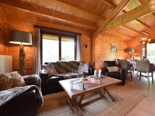 Splendid Chalet in Durbuy with Garden, Durbuy (Foto 9)