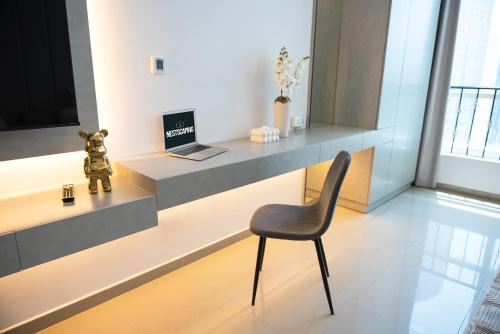 Stylish Luxury Apartment in Al Reem with Pool & Gym