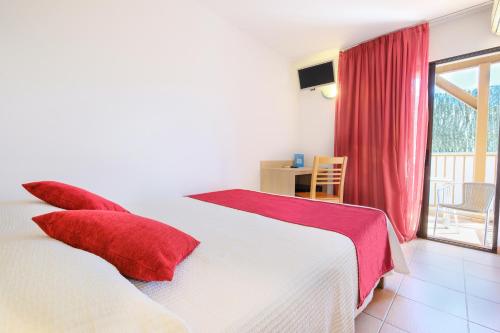 Hostal Marino - image 4