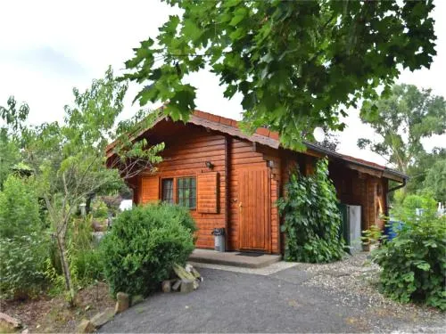 Charmantes Ferienhaus mit eigenem Garten in Niederaula, Deutschland