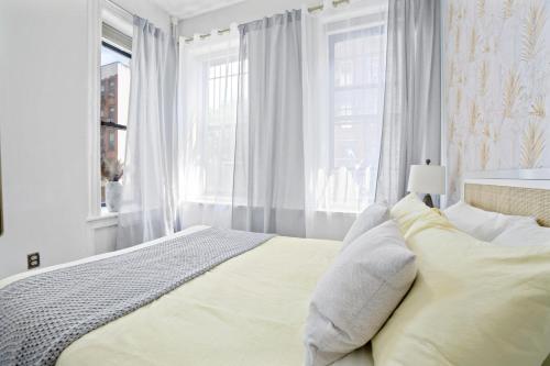 2 Bedroom Upscale Home in New York, USA