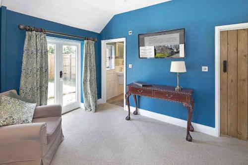 Hill Farm - image 9