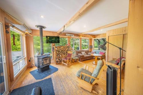 Spa & Waterfront Relaxation - Le Chalet EDGAU, Saint-Alban (fotografie 9)