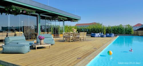 Душ, Hannover - PHIL & MAX Hotels und Apartments Messe in Латцен