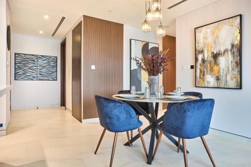 STAY BY LATINEM Luxury 2BR Holiday Home CVG 807 Near Downtown, Dubai (photo 6)