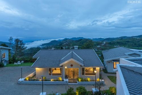 EKOSTAY - Skyfall Cloud 9 Villa in Kalhatty Falls