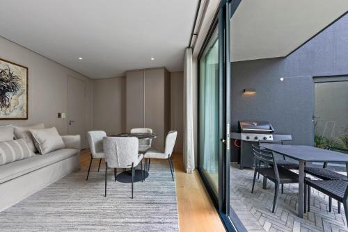 Vive Lodge by Bliss Collection - image 5