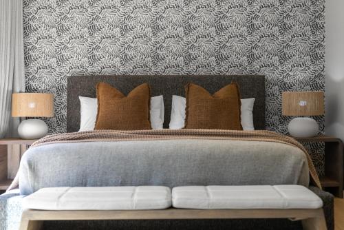 Vive Lodge by Bliss Collection - image 11