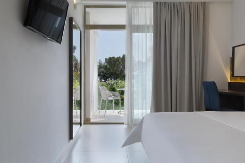 2 twin beds