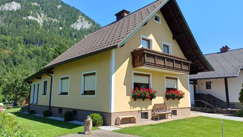 Ferienhaus Akogelblick in Gams Bei Hieflau