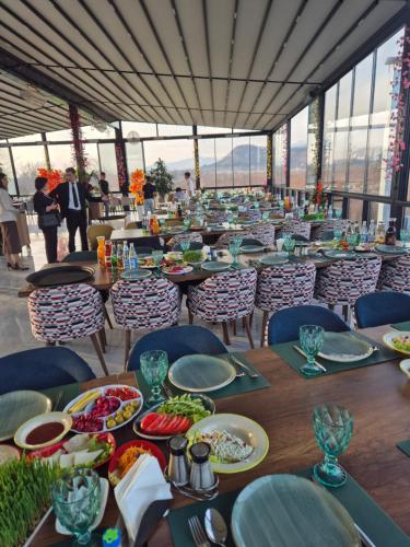 Restaurant, Şərq Vadisi Hotel (Sərq Vadisi Hotel) in Zaqatala