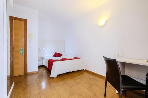 Hostal Marino - image 6