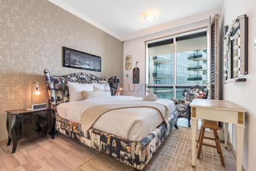 Walking Distance to Bluewaters Island, with The Walk JBR right at your Door and Private Beach Access, Al Bateen Residences, JBR by Deluxe Holiday Homes, Dubaï (photo 3)