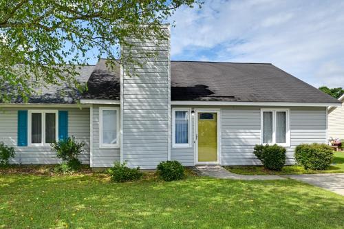 Greenville Getaway Close to Campus and Stadium! in Wilson Acres
