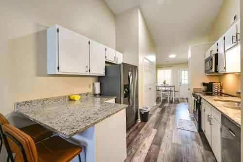 Easy ECU Access Quiet Modern Home with Patio! in Wilson Acres