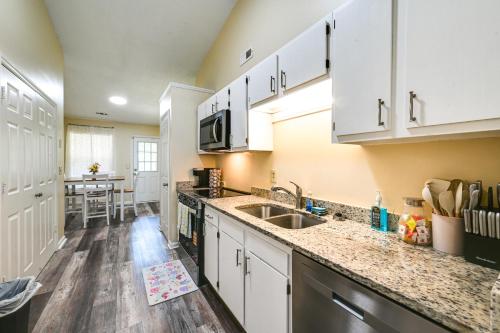 Easy ECU Access Quiet Modern Home with Patio! in Wilson Acres