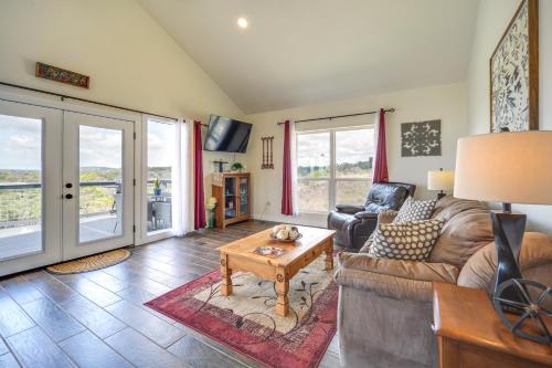 Center Point Countryside Cottage with Deck, Grill! in Center Point, USA