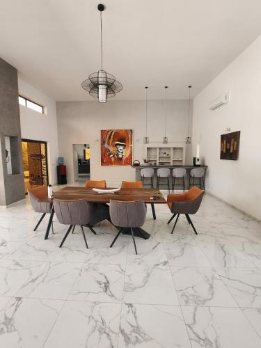 Oasis de sérénité (Oasis de serenite) in Sintijanas