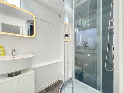 Stuttgart Group Base Zentrale Ferienwohnung für bis zu 8 Personen, Štutgart (fotografie 10)