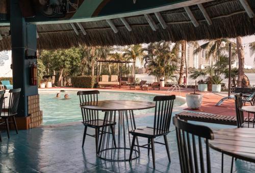 Étterem, Nílu Cancún Zona Hotelera by Selina  in Cancun