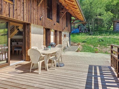 Chalet Josapiar in Le Biot