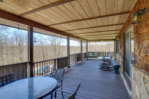 Lovely Terra Alta Cabin Less Than 1 Mi to Alpine Lake in Terra Alta