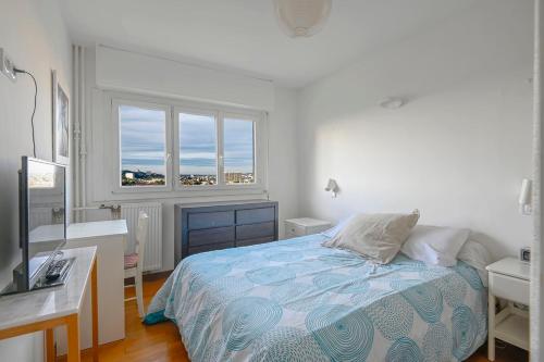 Charming T3 with balcony and view, Marseille (photo 8)