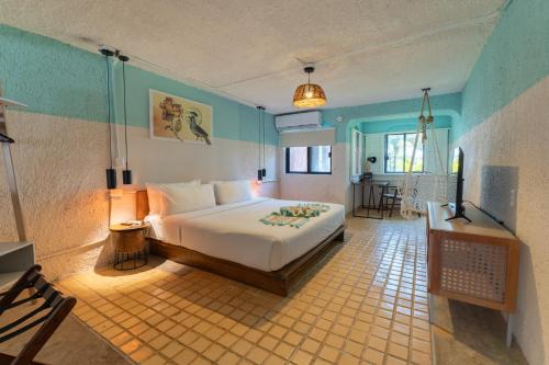 room detail thumbnail 0