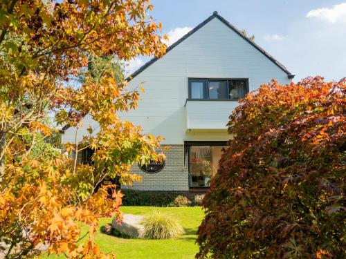  Cozy villa with wellness tub, sauna and garden in Den Ham