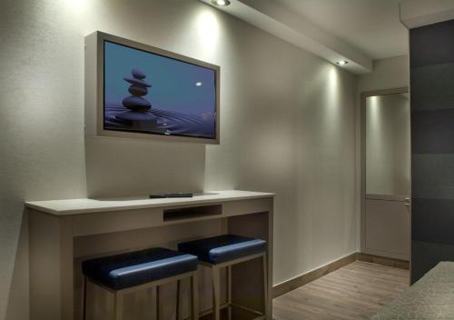 Hotel-Motel & Suites Ideal Montreal in Ahuntsic-Cartierville