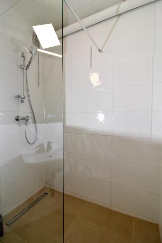  Balcony Apartment - Next to Opera in Wien