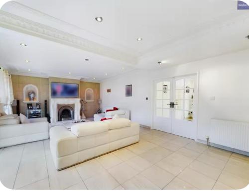 Beautiful House in Blackpool near the beach in Westby-with-Plumptons
