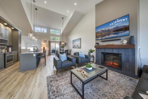 The Residences at Fairmont Ridge in แฟร์มองต์ ฮอต สปริงส์ (บริติช โคลัมเบีย)