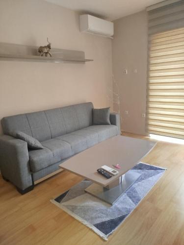 Apartment "Daisy Flower" - Center, Bitola in بيتولا