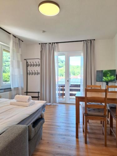 Villa Auszeit im Haus Auszeit im Weindorf 1 BR up to 3 people in 萊斯惠勒