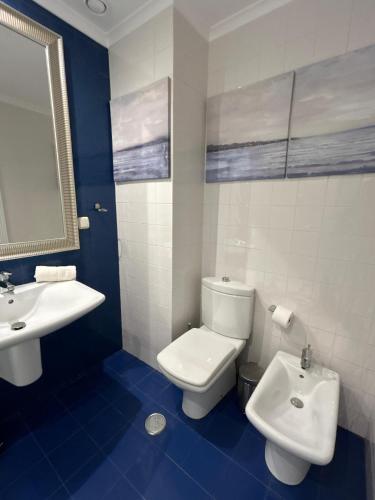 Lux Apt in Priv Condo with Pool, near Beach, Parking & Easy Access to Lisbon, Parede (zdjęcie 6)