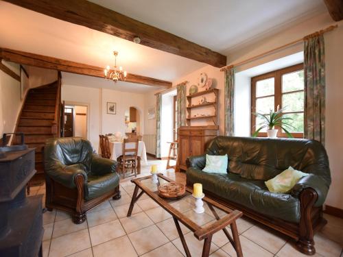 Cozy Weris cottage retreat in Weris