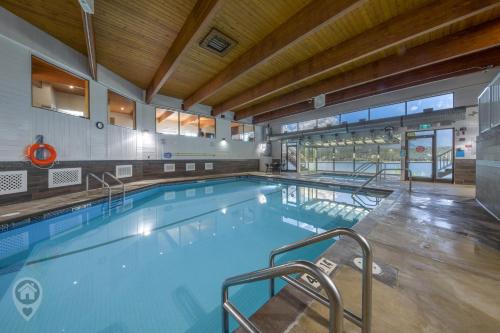 Skats, Akiskinook Resort by StayIn in Windermere (BC)